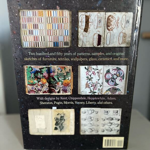 The English Archive of Design & Decoration hardcover coffee table book - Picture 4 of 6